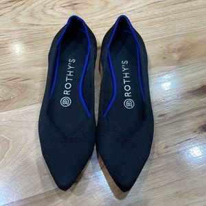 Rothys the point black sz 7 ballet flats pointed solid black